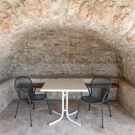 Rustic House, Con Patio E Giardino, Centro *