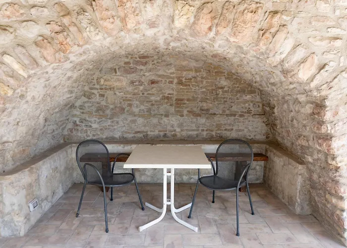 Rustic House, Con Patio E Giardino, Centro *