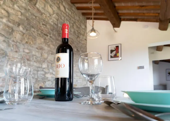 Casa vacanze Rustic House, Con Patio E Giardino, Centro